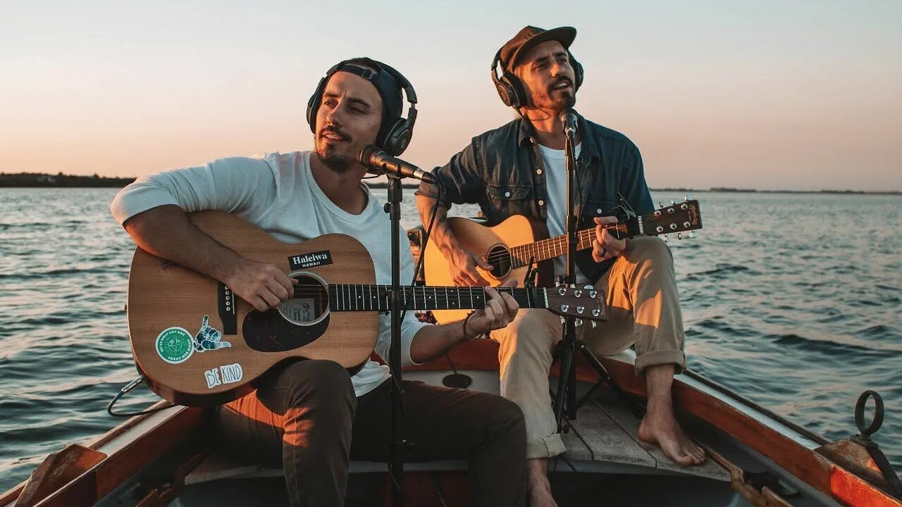 Музыка тревел. Music travel love. Music travel love. Music travel love. Музыкальное путешествие.
