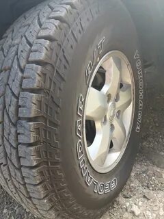 245 70 r16 a t