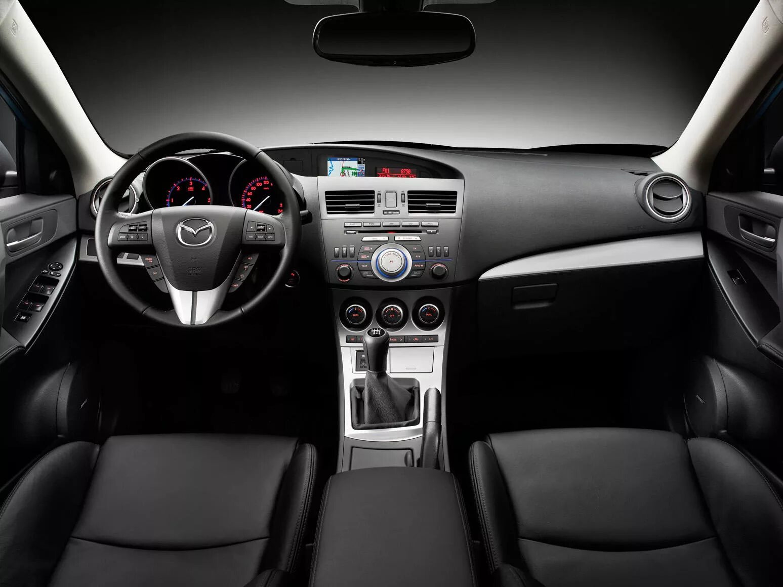мазда 3 седан 2007 салон. Mazda 3 bk панель. Mazda 3 bl 2012. Mazda 3 2012 белая. мазда 3 bk.