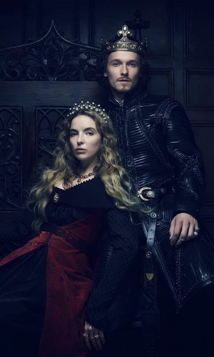 Он любит королеву