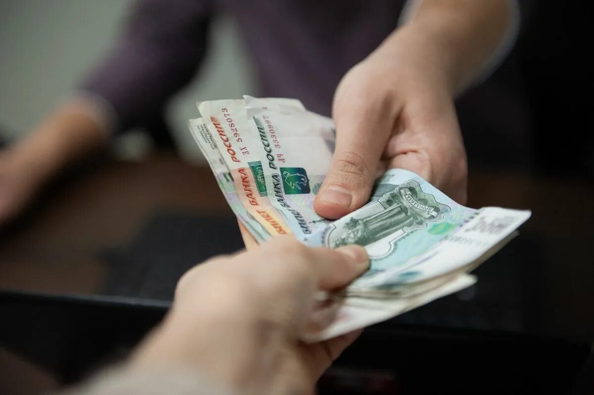 Мать наказали за несовершеннолетнего сына-вымогателя в Уральске