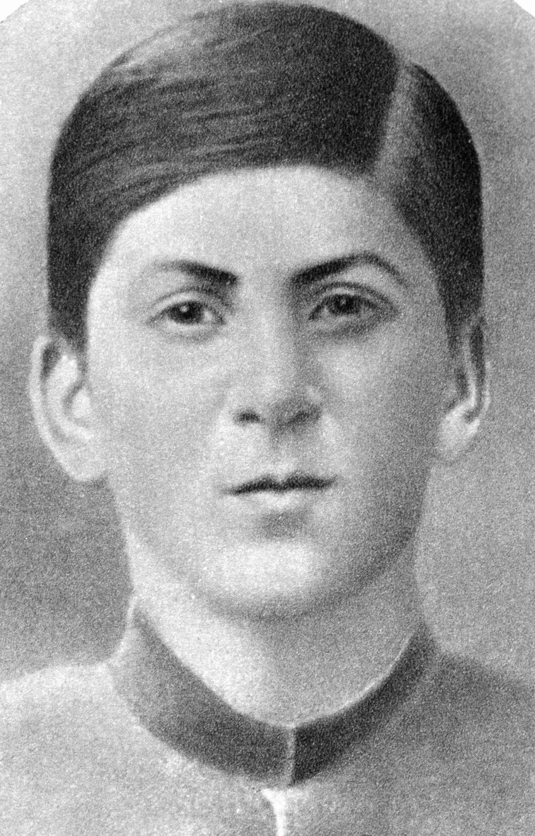 Иосиф без. Иосиф сосо джугашвили. иосиф джугашвили сталин детство. сталин иосиф виссарионович в детстве. сталин иосиф виссарионович фото молодой.