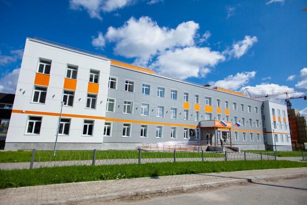 Верхняя пышма 1. Школа 22 верхняя пышма. Осипенко 1 верхняя пышма. Верхнепышминский филиал колледжа им ползунова. Школа 1 верхняя пышма новая.