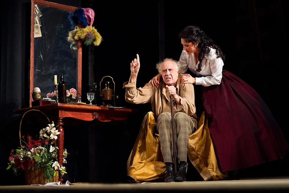 петербург театр ленсовета. театр ленсовета санкт петербург отзывы. спектакль по бунину в театре. спектакль ленсовета бунин он она. дк имени ленсовета санкт-петербург.