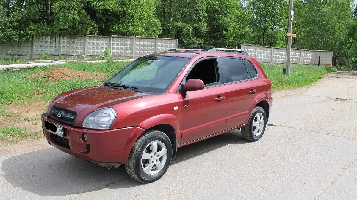 Hyundai Tucson 2008 красный. Хендай Туксон красный 2008. Хендай Туксон красный 2006. Хендай Туссан 2008 красный. Хундай туксон 2006 года