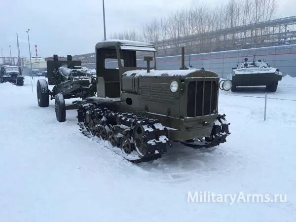 СТЗ-3 трактор. Трактор СТЗ-3 СХТЗ-Нати. Тягач СТЗ-3. Гусеничный трактор СТЗ-3 (СХТЗ-Нати).