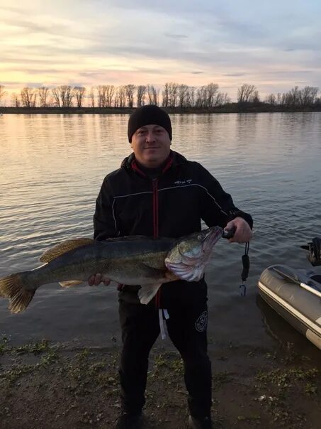 Прогноз клева в бирске. Прогноз клева приложение. Рыбалка в осиновке. Прогноз клева в бирске. Лунный календарь клева рыбы 2021.