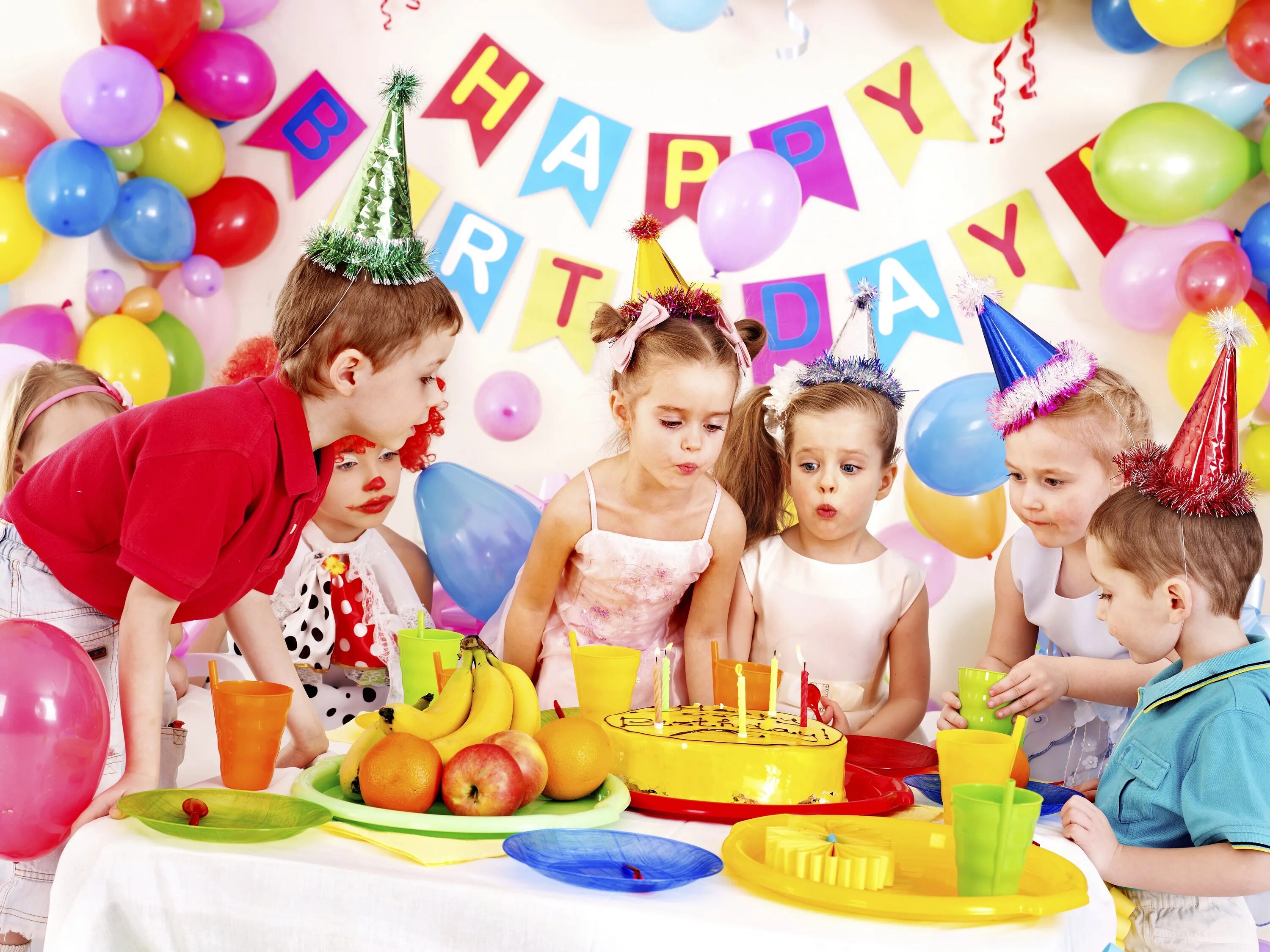 Празднование дня рождения ребенка. С днём рождения 5 лет мальчику. С днем рождения 5 лет. Открытка 5 лет мальчику. С днем рождения 5 лет.