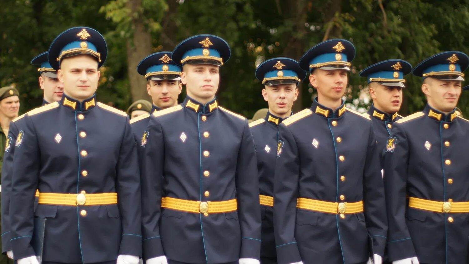 встреча путина с выпускниками военных вузов 2021. военно-космическая академия имени а. военная академия имени александра невского москва. рязанское воздушно-десантное командное училище. выпуск академии вмф.