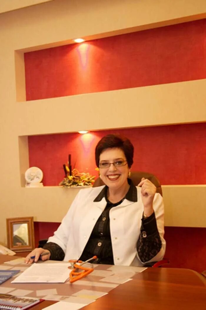 Самушия илларион гивиевич стоматолог. Кафедра семейный. Кафедра семейный. Гончар наталья васильевна сзгму. Школа профессора самушия.