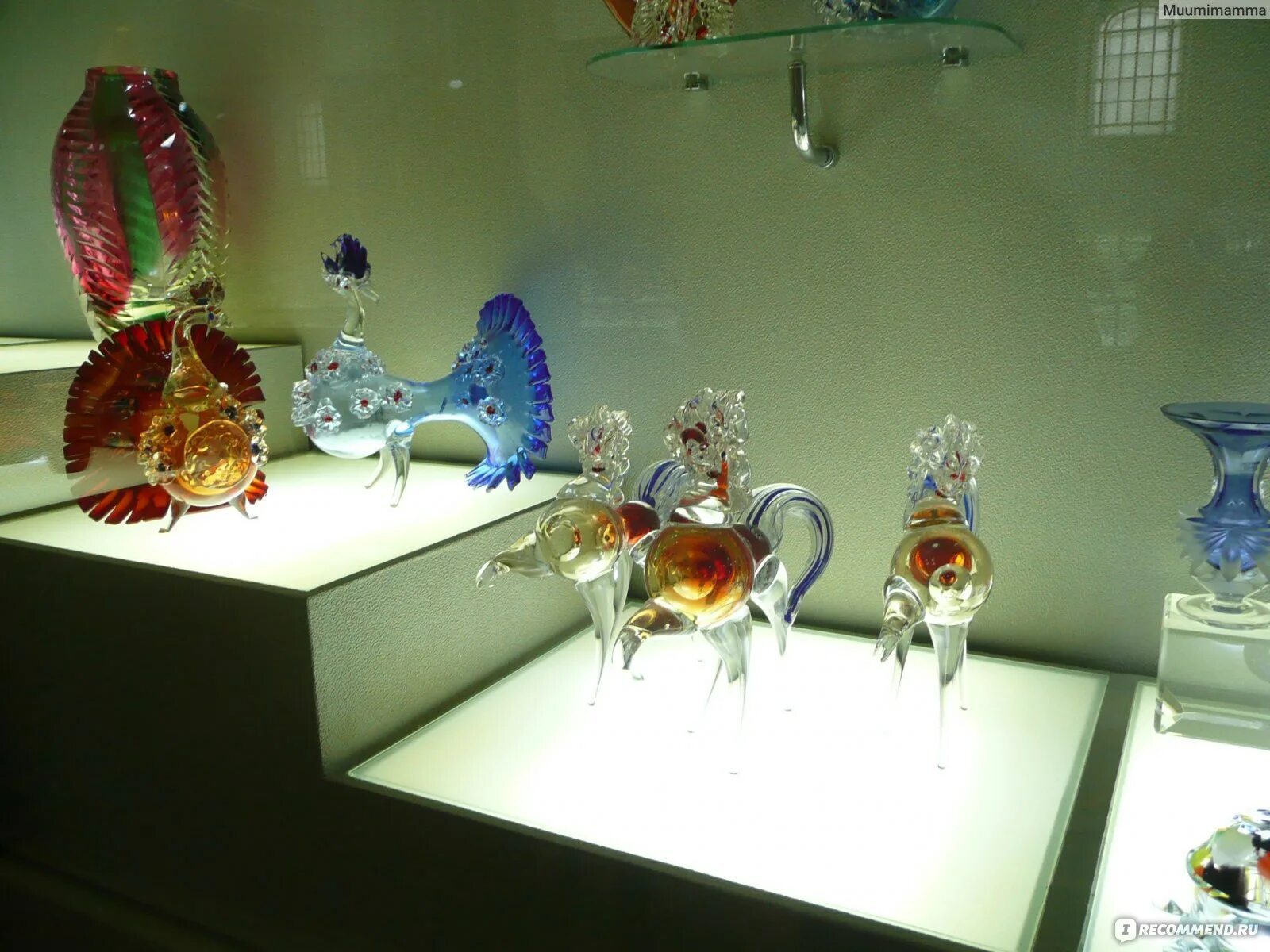 Музей хрусталя режим работы. Музей хрусталя мальцовых в гусь-хрустальном. Музей хрусталя в гусь-хрустальном. Музей хрусталя во владимире экспонаты. Музей хрусталя в дятьково официальный сайт.