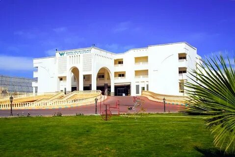 Emerald resort 5