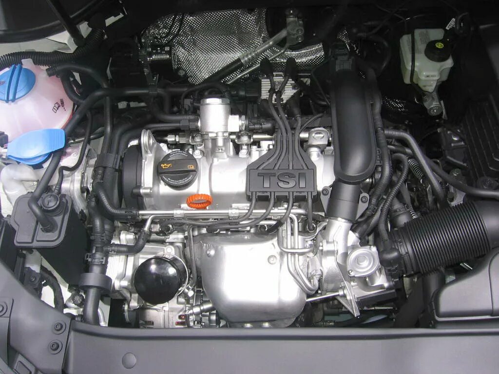 Кадди 1.2 tsi. Volkswagen Caddy 1.2 TSI мотор. Мотор 1.2 TSI 105 Л.С. Volkswagen Golf TSI 1.2. Двигатель Volkswagen Golf 6 1.2 TSI.