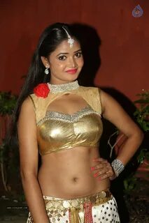 shreya vyas photos,shreya vyas hot stills, photos, new pics, latest photos,...