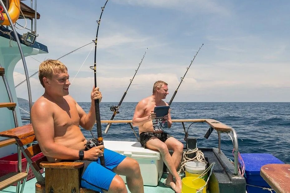 Вип рыбалка в санкт-петербурге. Рыбалка на мальдивах. Vip fishing. Рыбалка на яхте. Рыбалка с гидом в казани.