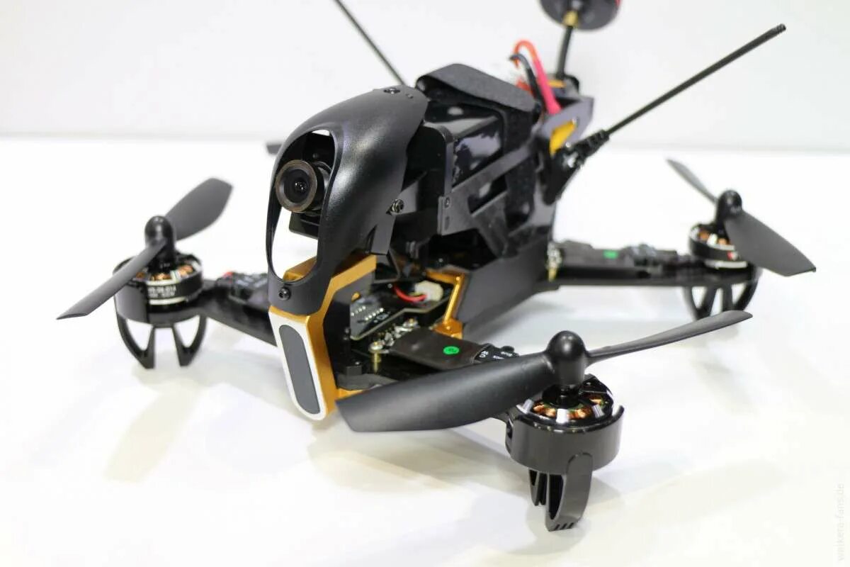 Гоночных дронов fpv. Квадрокоптер walkera f210. коптер f210 ylfaedi. спортивный дрон коптер fpv. гоночный квадрокоптер fpv.
