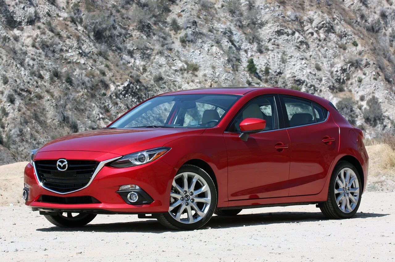 Mazda 3 2014. Мазда 3 седан 2014. Мазда 3 хэтчбек красная 2014. Mazda 3 Axela 2014. Работа mazda