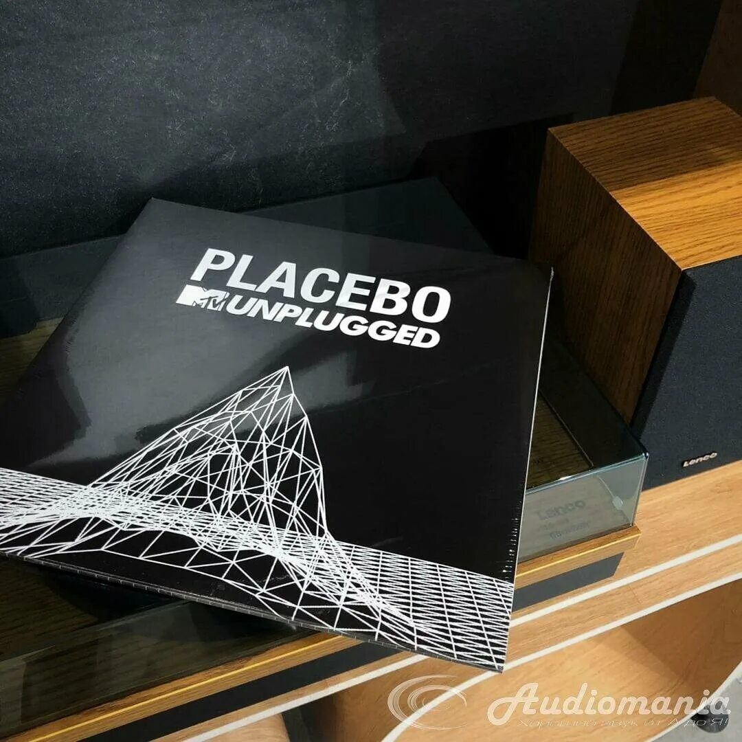 Megadeth unplugged in boston 2021. Unplugged 2: love kills pharaoh feat. Unplugged 2 заставка. Shakira mtv. Pharaoh unplugged 2 love kills.