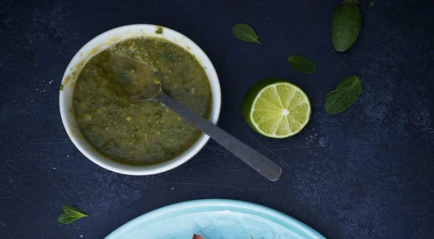 Соус из фейхоа к мясу. Соус фейхоа. фейхоа приправа. фейхоа с мятой. фейхоа с мятой и лимоном.