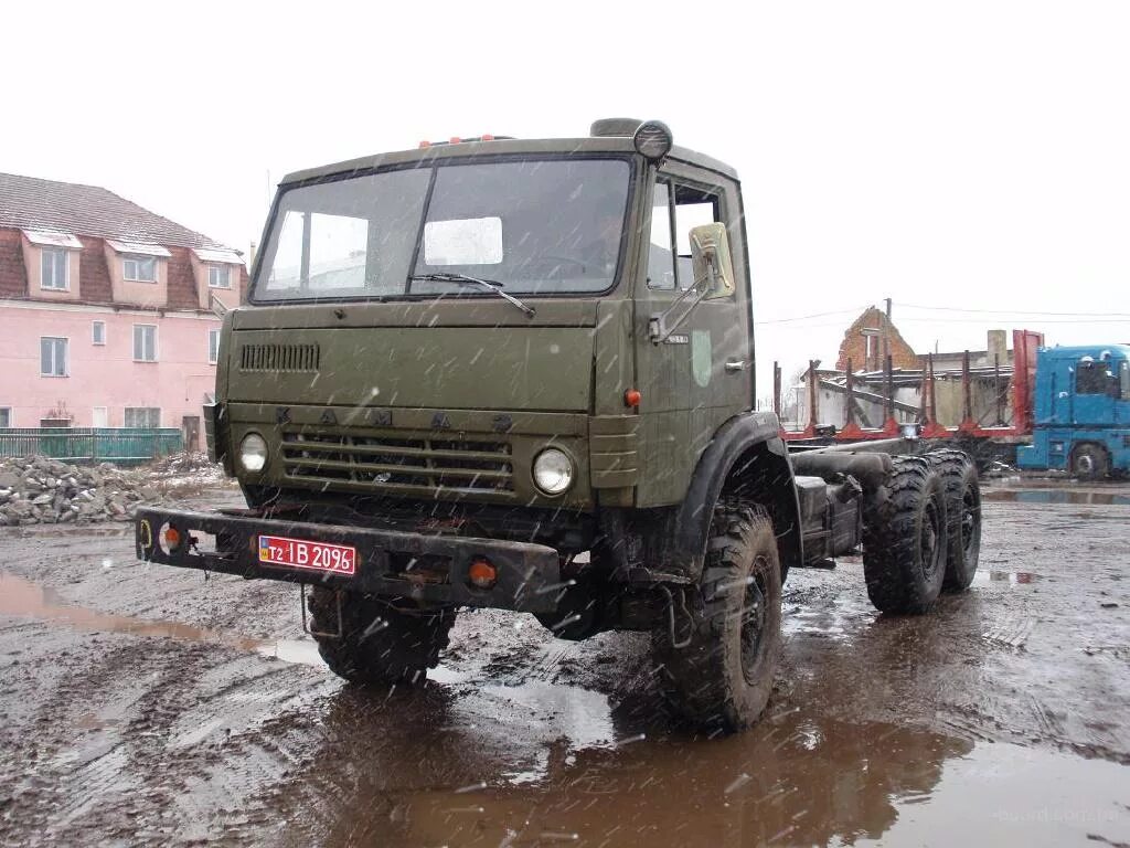 Камазы 4310 видео. Камаз 4310. камаз 4310 1990 года. камаз 4310 шасси убитый. камаз 4310 арок.