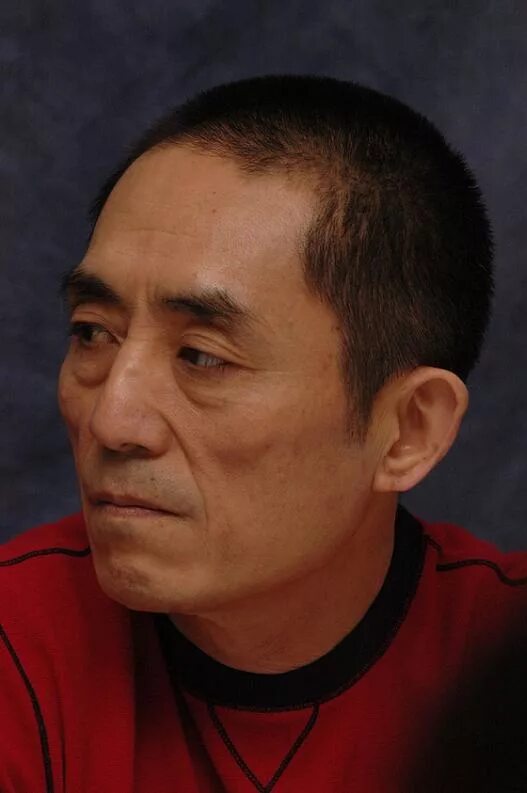 Чжан имоу. Чжан имо́у. чжан имоу режиссер. чжан имоу китайский актёр.