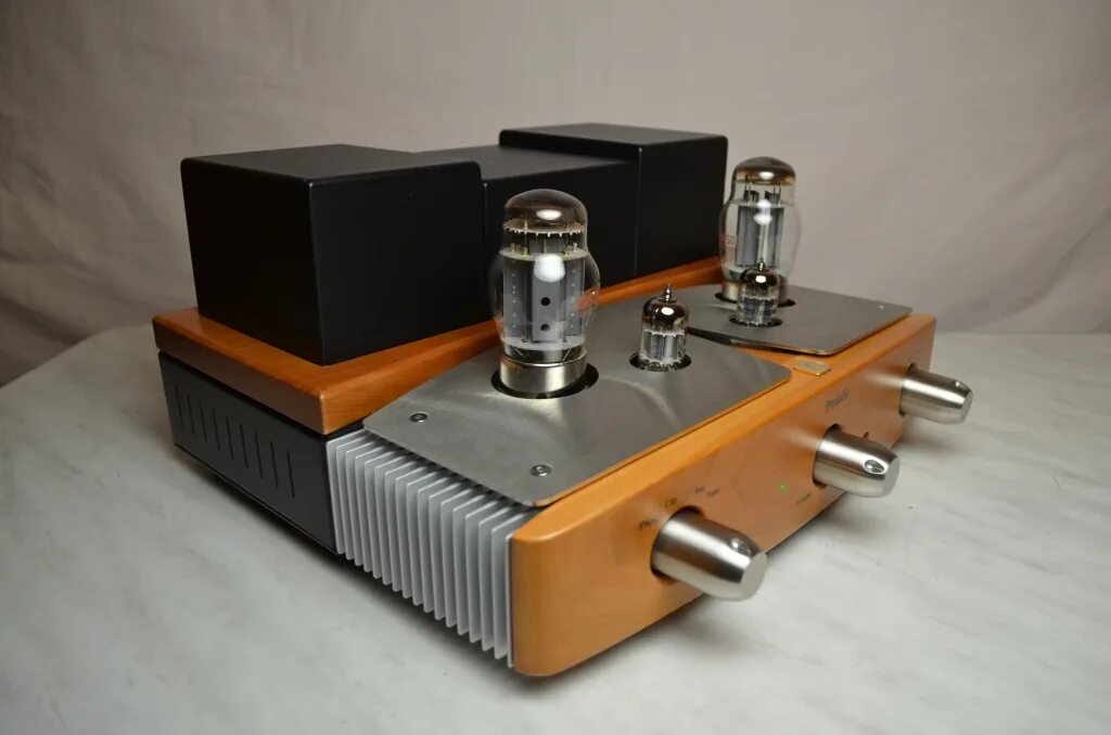 усилитель ламповый hi fi. ламповый hi. Hi end усилитель. ламповый усилитель стерео. A100.
