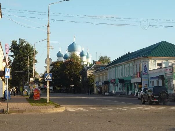 Дом ожегова. Ростовская ул д 5 углич. Углич ростовская улица. Углич ростовская 21. Углич ростовская магазин сантехники.
