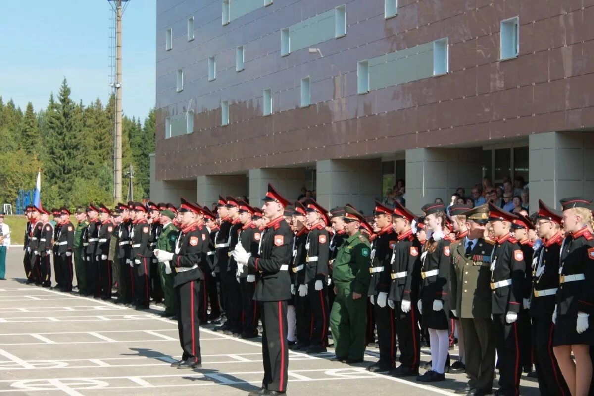 Кадетский корпус просница. Кировский кадетский корпус Просница. Кадетская школа Киров Просница. Кадетский корпус Кирово Чепецк.