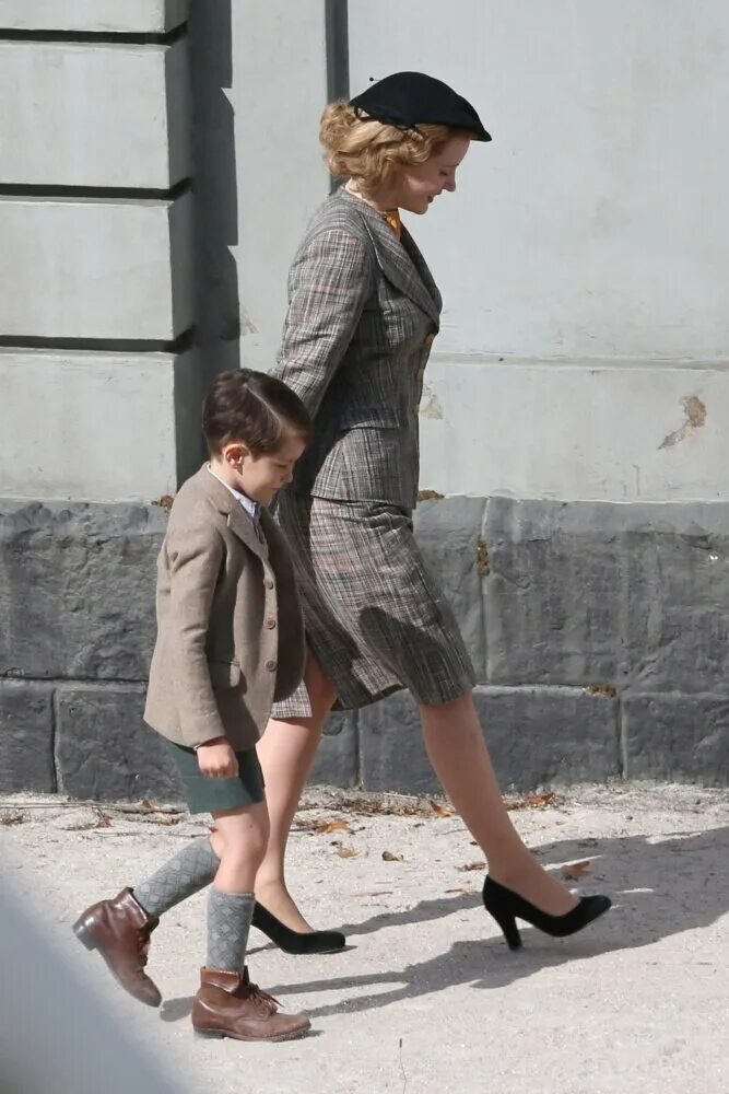 Жена смотрителя зоопарка история. Жена смотрителя зоопарка фильм. Жена смотрителя зоопарка фильм 2017. Жена смотрителя зоопарка история. Жена смотрителя зоопарка история.