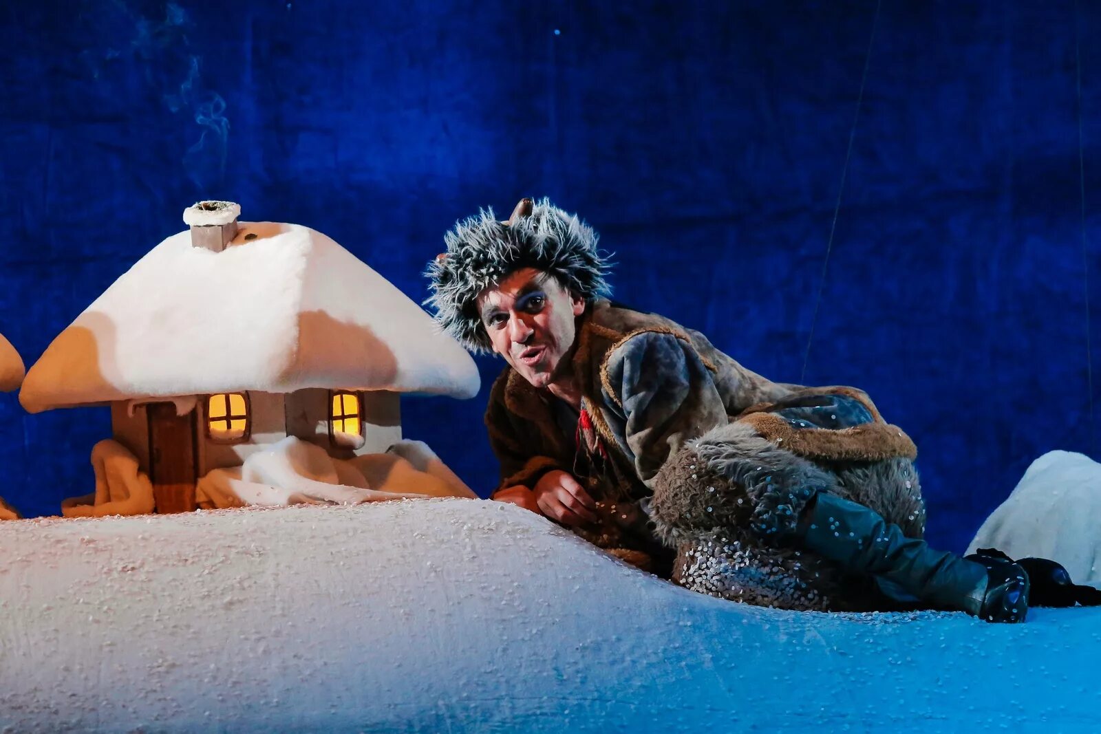 вечера на хуторе близ диканьки мультфильм оксана. ночь перед рождеством воронеж театр. ночь перед рождеством роу. ночь перед рождеством мультфильм 1951. ночь перед рождеством тим бертон.