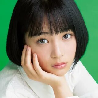 Suzu Hirose 