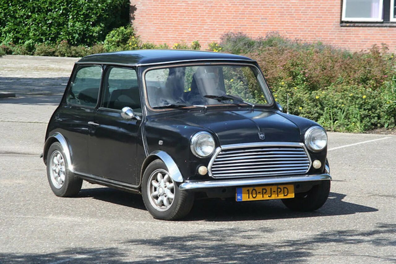 Купер 1000 от 2500. Austin mini габариты. Инноченти мини. Мини купер фургон. Mini 1000.