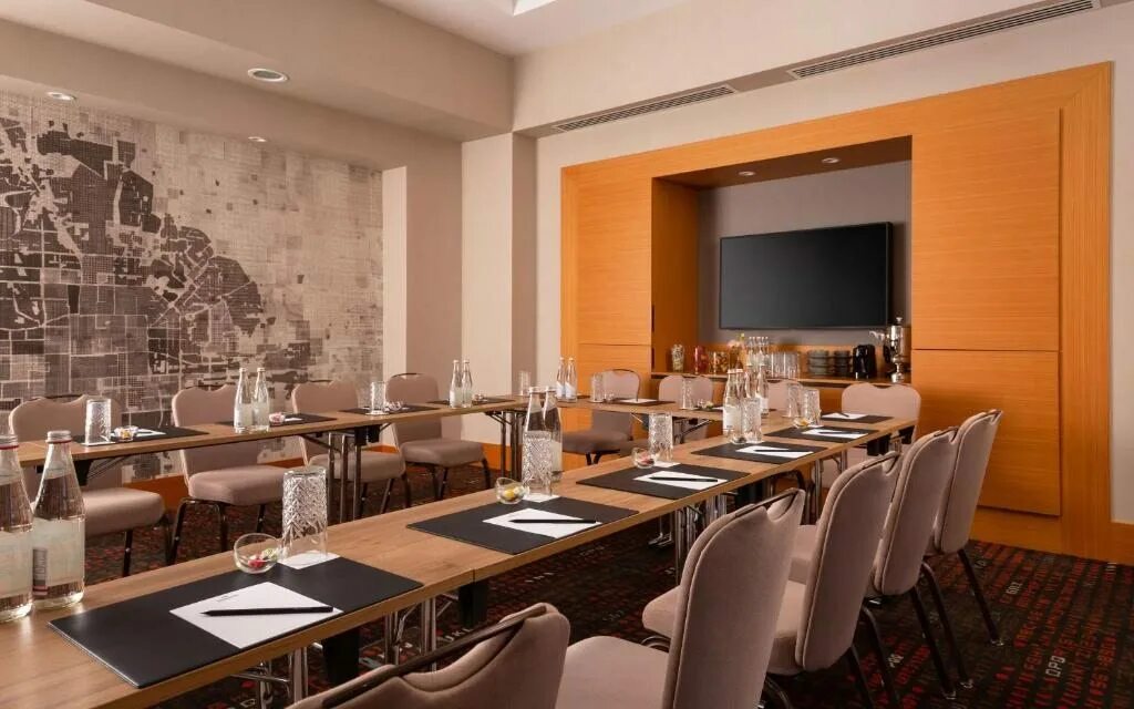 Radisson collection сайт. Рэдиссон коллекшн сочи зал. рэдиссон парадиз адлер. гостиница рэдиссон коллекшн конференц залы. radisson collection paradise resort &amp; spa, sochi.