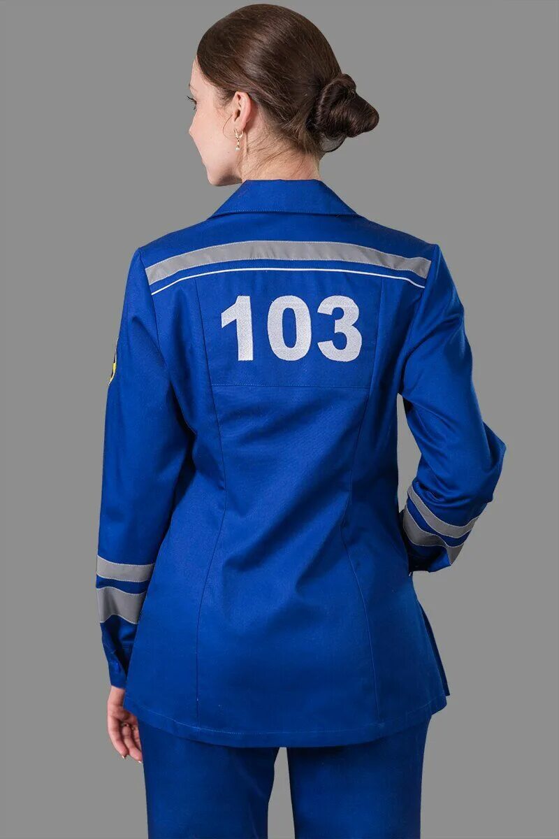 Форма скорой. Одежда медицинская скорой помощи Украина цвет. Костюм скорая помощь синего цвета. Номер наряда скорой помощи. Темно синий медицинский костюм женский скорая помощь.