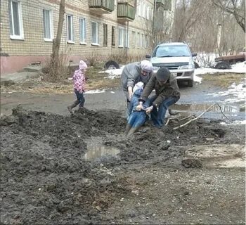 Меня засосала опасная трясина и жизнь