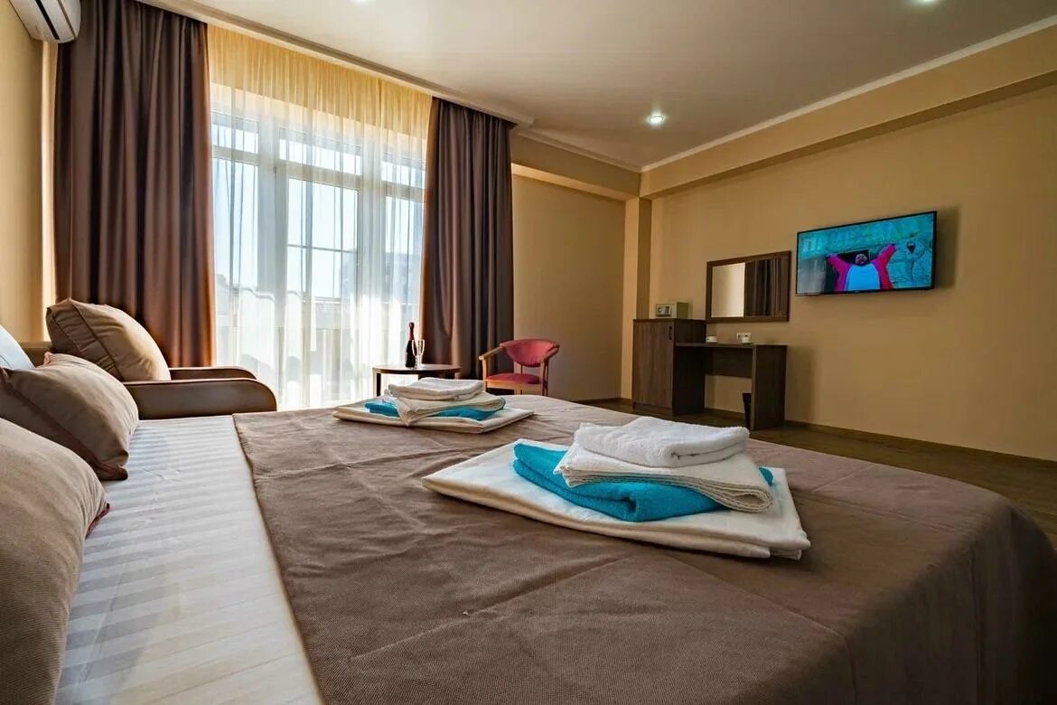 , 270ж, анапа. One time 3 анапа. Отель onetime. Onetime пионерский просп. Отель onetime.