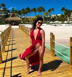 Petra petrova public - shop.oldbluelast.beer.