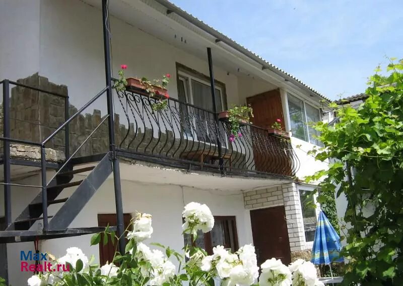 Белая скала. Крым судак улица приморская 34 а. Судак. Судак ленина 106. Судак улица ленина 96.