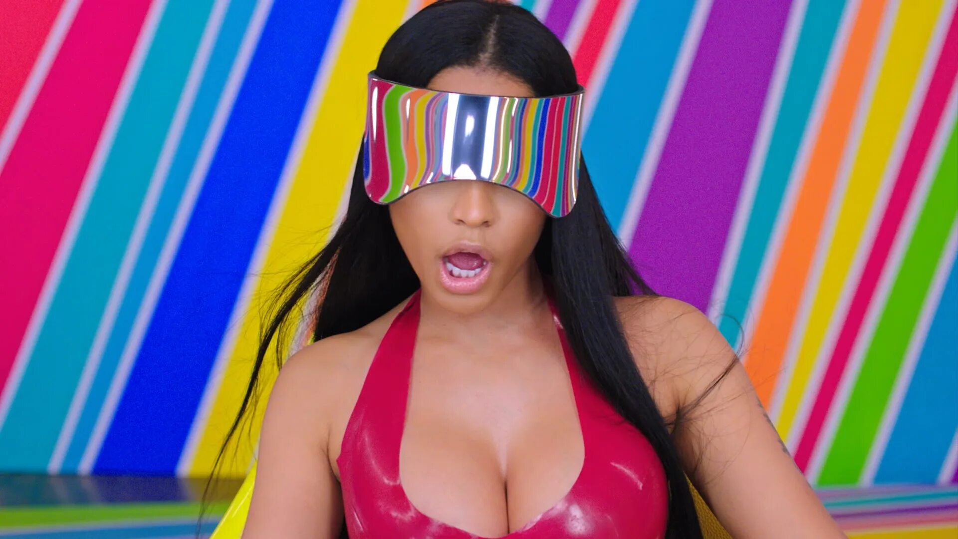 Зарубежные песни ютуб. Джейсон деруло Swalla. Nicki Minaj 2023. Nicki Minaj 2017 Swalla. Очки Ники Минаж.