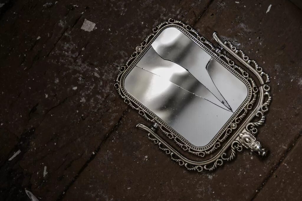 Mirror mean
