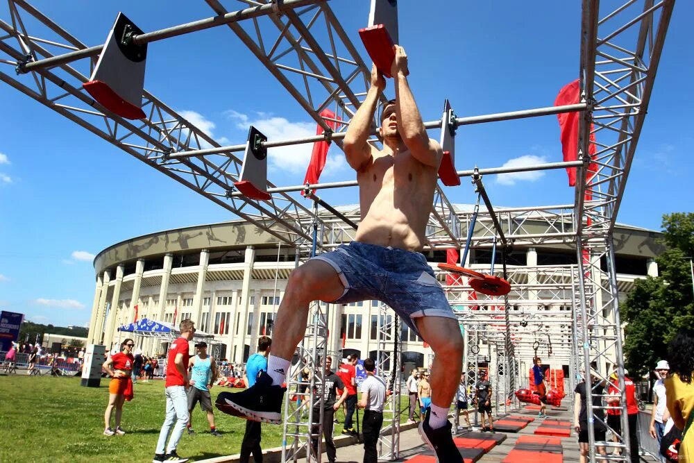 Спортсмены города. День Московского спорта в Лужниках. Спортивный комплекс Лужники. Московский марафон Экспо. Спортивный день.