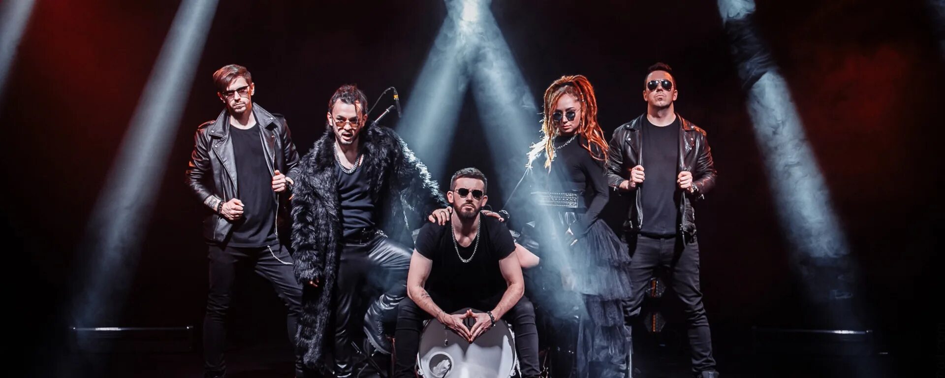 Женская вокальная группа. Кавер группа fm. Moonstar band. Группа stars. Группа show.