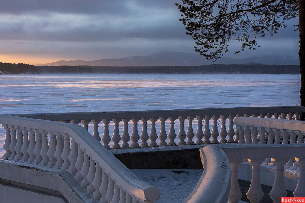 Озёрск челябинская область зима карла маркса. Челябинская область зимой. Озёрск закрытый город. Пейзажи озерска. Зимний озерск.