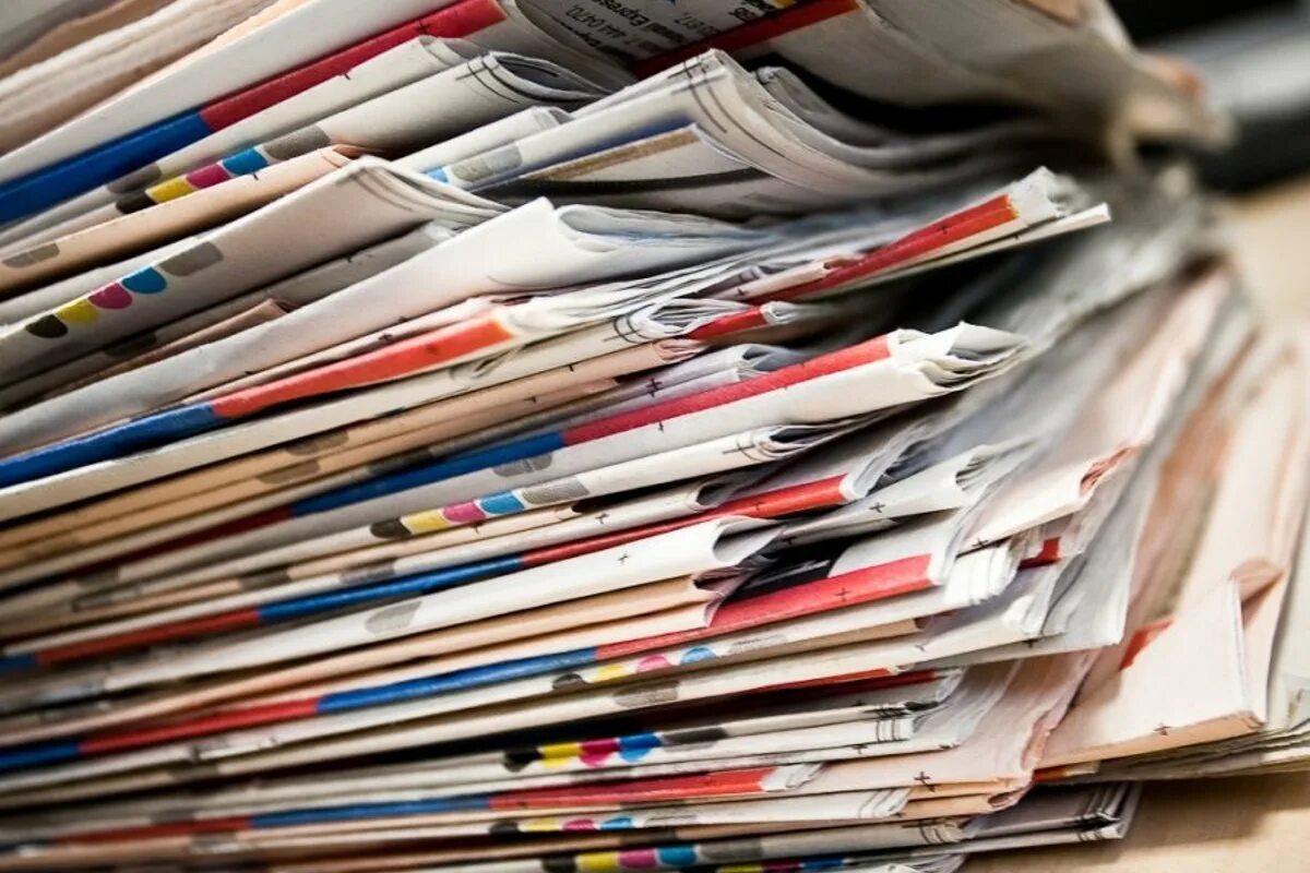 Носители информации бумага. Бумажный носитель. бумажные носители информации. бумажный информационный носитель. бумажные носители фото.