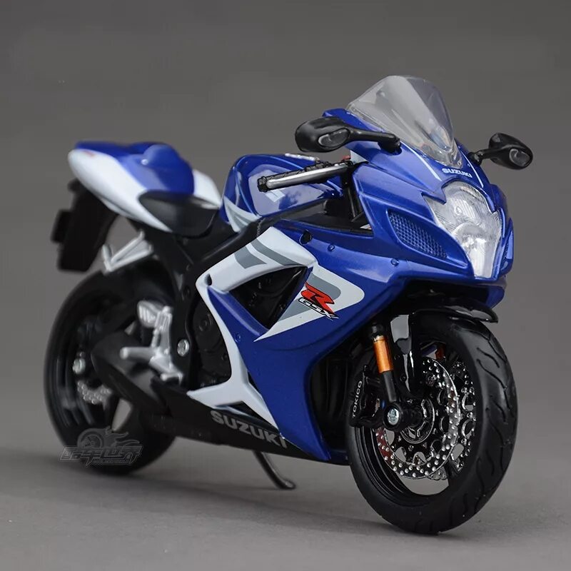 Мотоцикл сузуки зеленый. Suzuki gsxr 600. Suzuki спортбайк. Мотоцикл suzuki gsx r 750. Лаймовый мотоцикл.