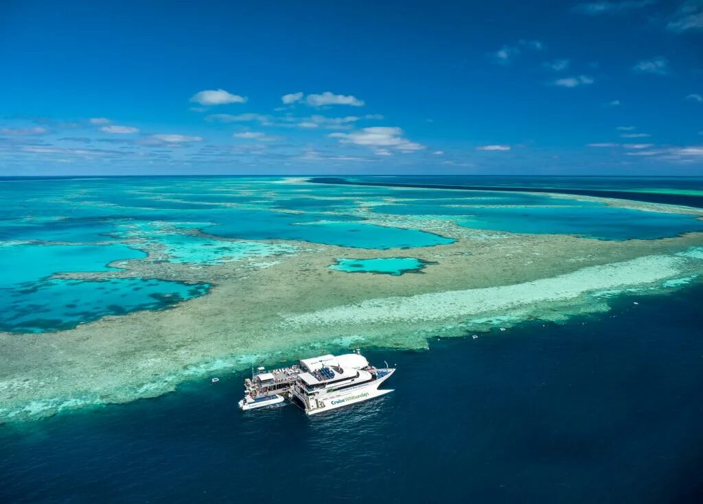 Острова большого барьерного рифа. Кэрнс (большой Барьерный риф). Австралийский риф. Большой Барьерный риф (ББР), Австралия.