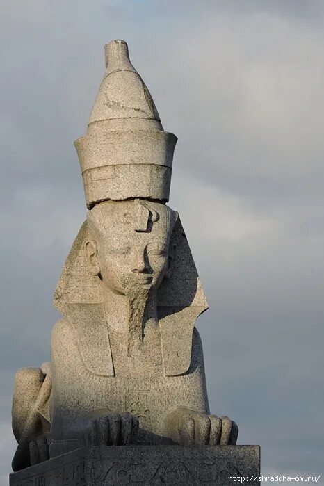 Правоугольный крест сфинкса. Ассасин истоки сфинкс. Захи хавасс и сфинкс люк. Сфинкс в пушкинском музее. Сфинкс 2 1 13 7.