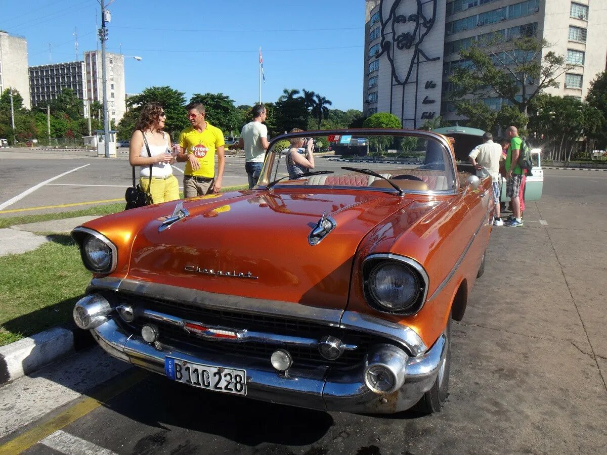 Ford 1927 Cuba. Куба ретромобили Гавана. Гавана Куба Ford. Шевроле на Кубе.