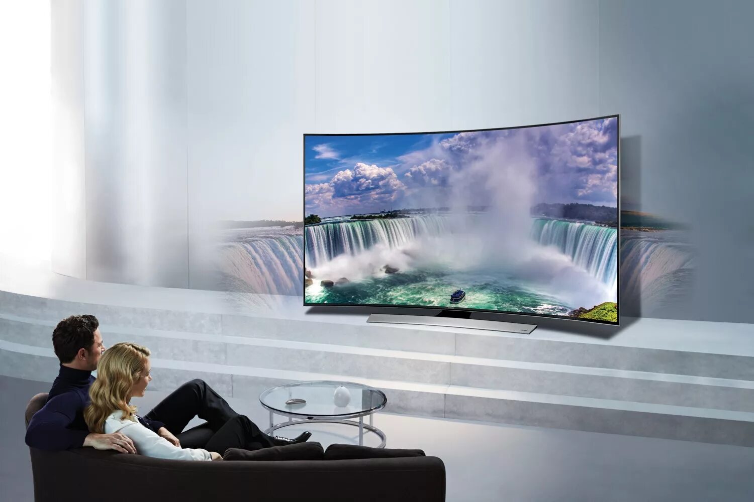 Большой рекламный телевизор. Большой рекламный телевизор. Большой рекламный телевизор. Телевизор samsung s9 ultra hd. Плазма самсунг 75 дюймов.