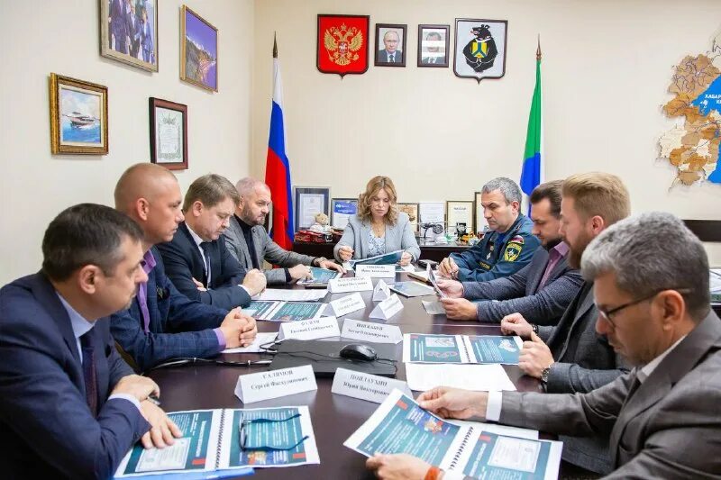 Комитет мировых судей волгоградской области. Клецко зам председателя по тэк. Заседание правительства хабаровского края. Комитет правительства края. Комитет тэк калмыкова.